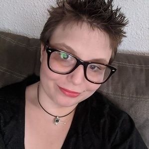 Meet your Posher, Trinity louise